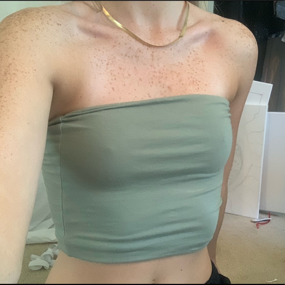 GREEN TUBE TOP